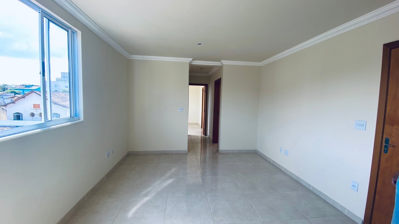 Apartamento à venda com 2 quartos, 65m² - Foto 1