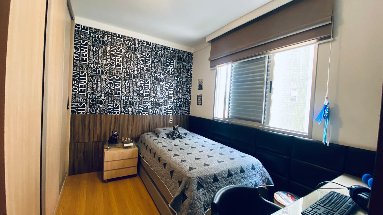 Apartamento à venda com 4 quartos, 247m² - Foto 16