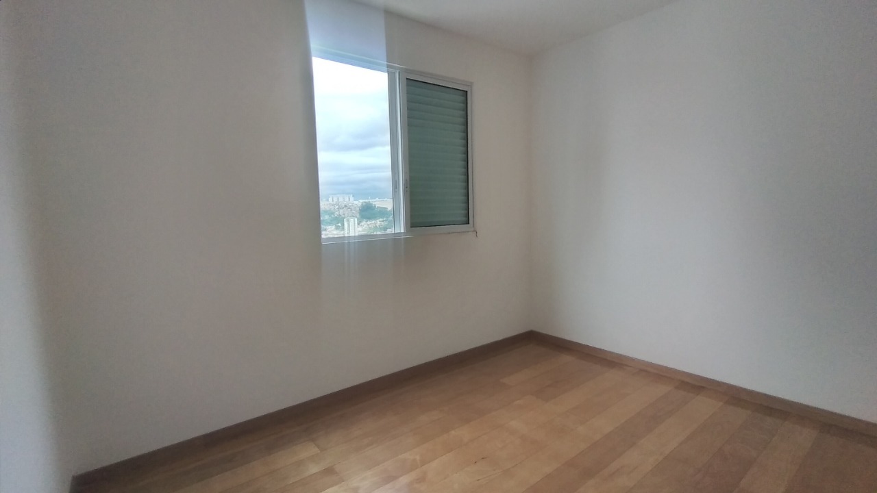 Cobertura à venda com 4 quartos, 260m² - Foto 1