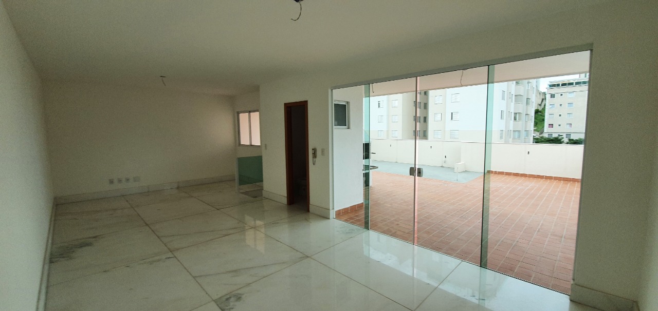 Cobertura à venda com 4 quartos, 260m² - Foto 4