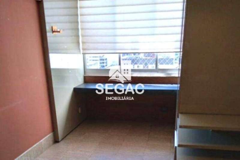 Apartamento à venda com 3 quartos, 104m² - Foto 9