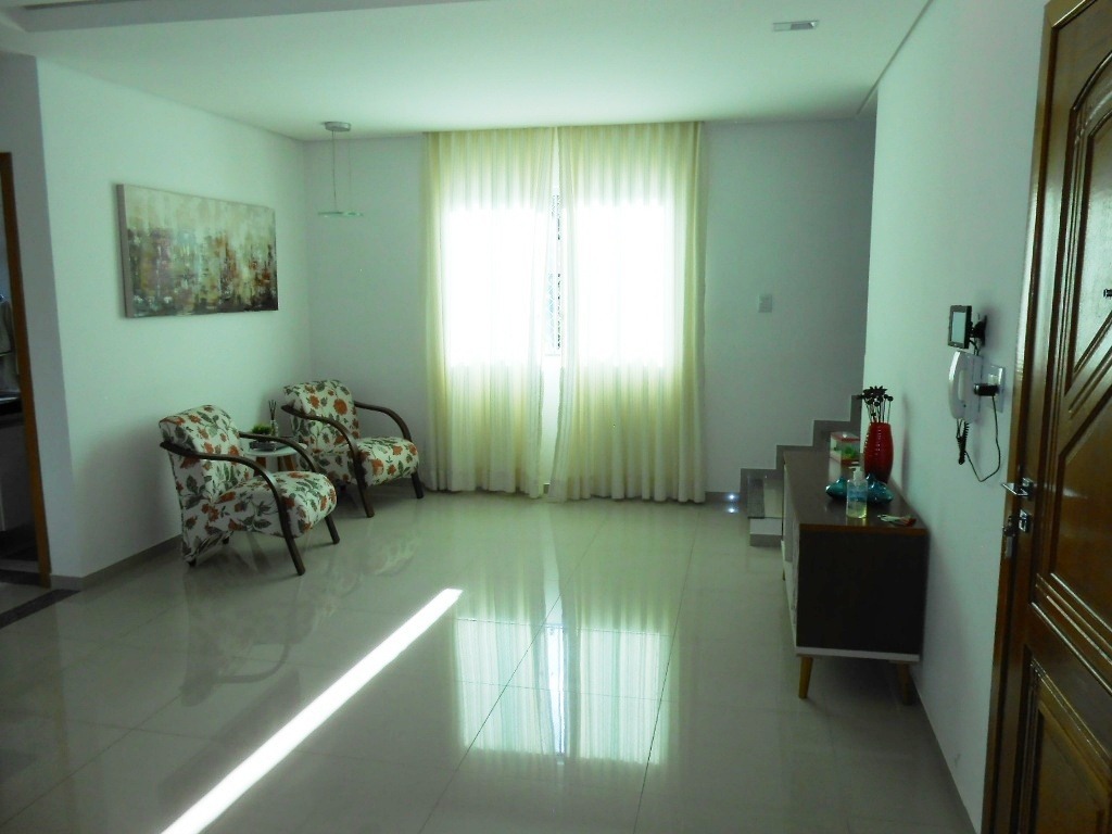 Cobertura à venda com 4 quartos, 160m² - Foto 2