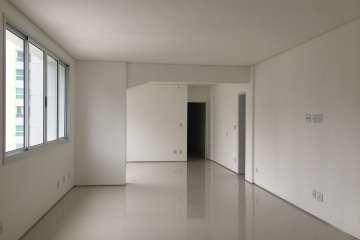 Apartamento à venda com 4 quartos, 200m² - Foto 1