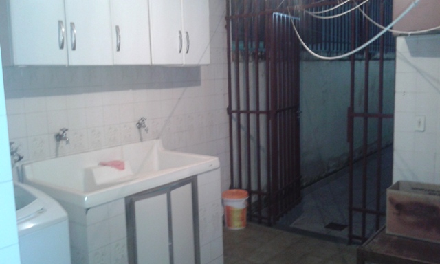 Apartamento à venda com 6 quartos, 250m² - Foto 2