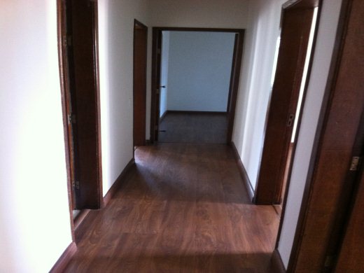 Apartamento à venda com 4 quartos, 190m² - Foto 5