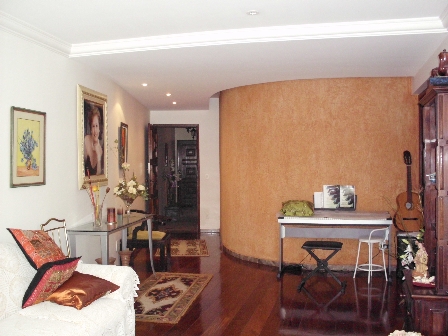 Apartamento à venda com 4 quartos, 280m² - Foto 1