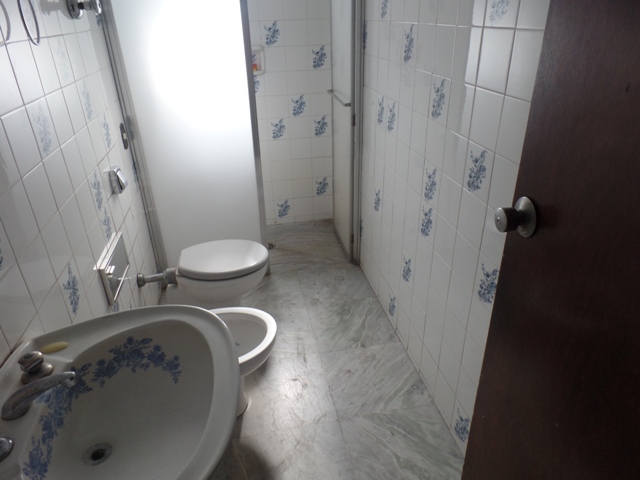 Apartamento à venda com 5 quartos, 300m² - Foto 1