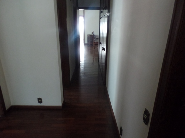 Apartamento à venda com 5 quartos, 300m² - Foto 18