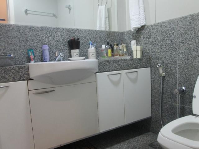 Apartamento à venda com 4 quartos, 137m² - Foto 16