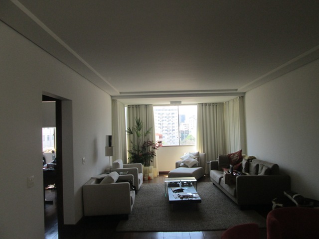 Apartamento à venda com 5 quartos, 293m² - Foto 8