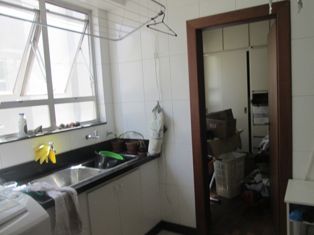 Apartamento à venda com 5 quartos, 293m² - Foto 7