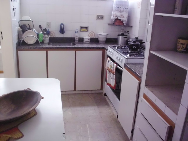 Apartamento à venda com 4 quartos, 170m² - Foto 7