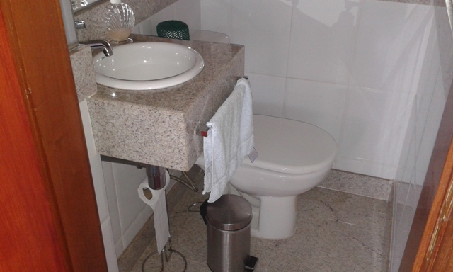 Apartamento à venda com 4 quartos, 205m² - Foto 3