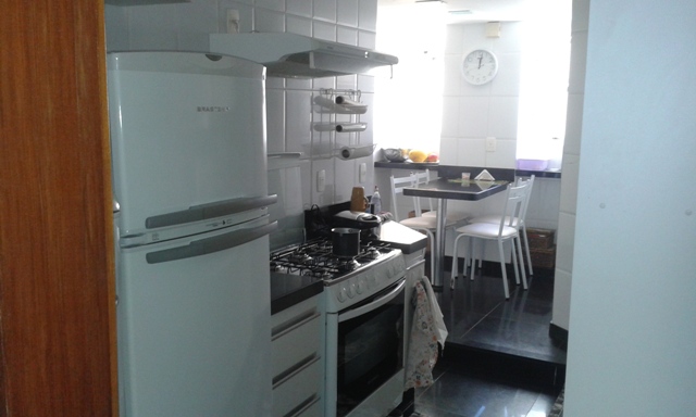 Apartamento à venda com 4 quartos, 205m² - Foto 4