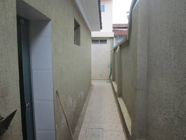 Casa à venda com 3 quartos, 209m² - Foto 10