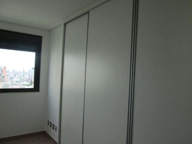 Apartamento à venda com 4 quartos, 158m² - Foto 9