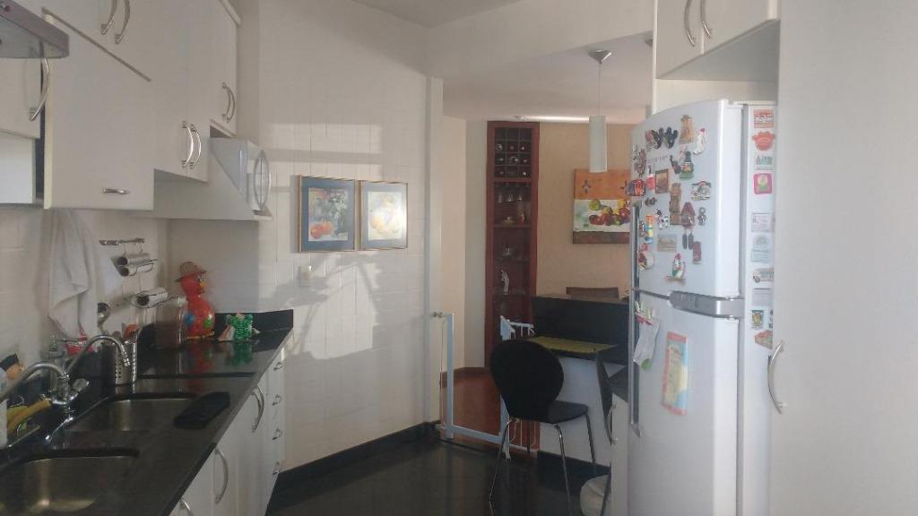 Apartamento à venda com 3 quartos, 110m² - Foto 13