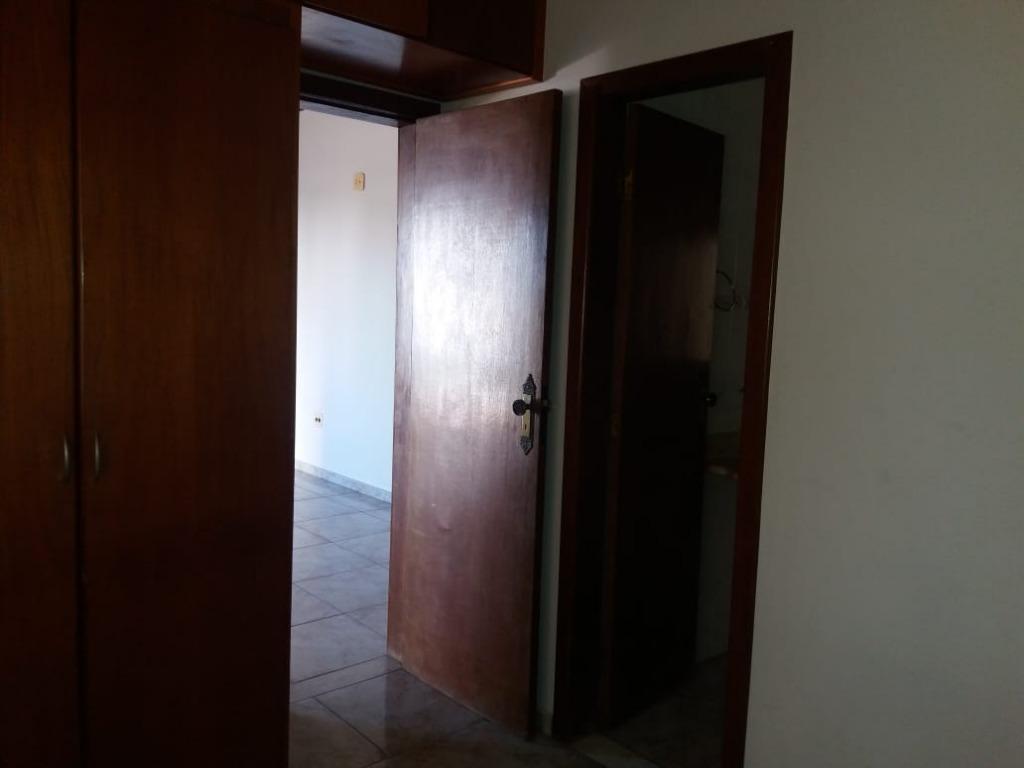 Casa à venda com 3 quartos, 280m² - Foto 20