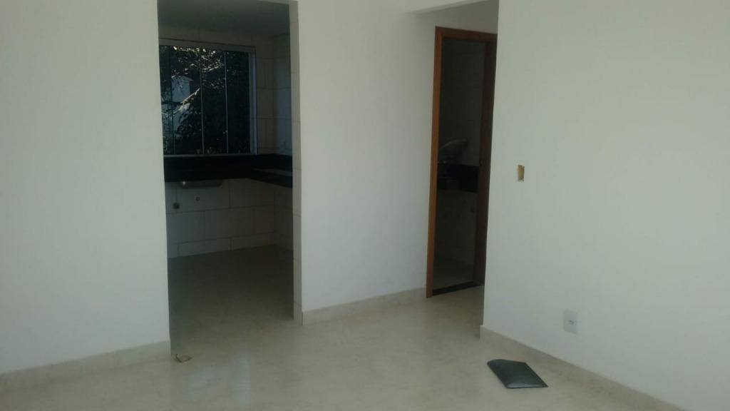 Cobertura à venda com 3 quartos, 130m² - Foto 6