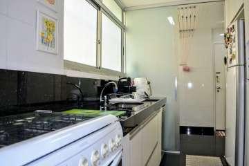 Apartamento à venda com 4 quartos, 150m² - Foto 17