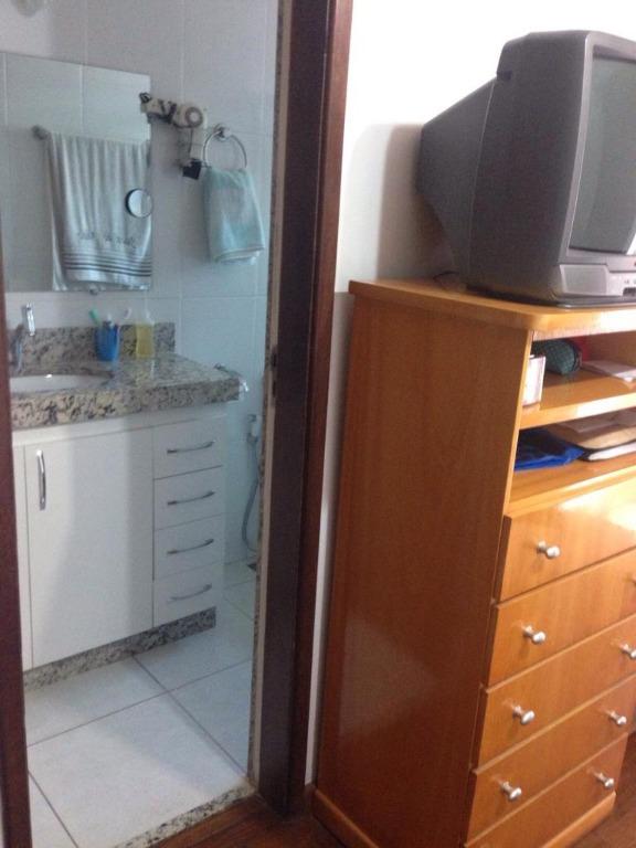 Apartamento à venda com 3 quartos, 130m² - Foto 12