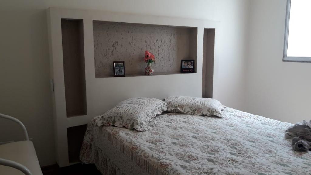 Apartamento à venda com 4 quartos, 130m² - Foto 22