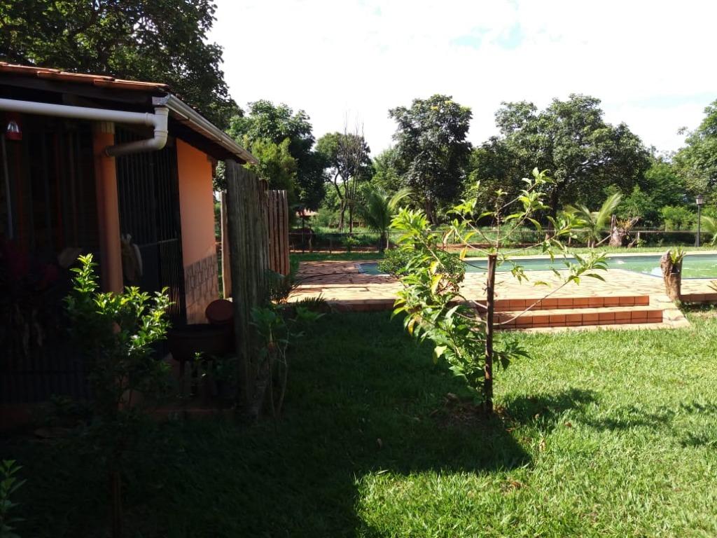 Chácara à venda com 4 quartos, 210m² - Foto 6