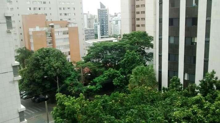 Apartamento à venda com 3 quartos, 100m² - Foto 5