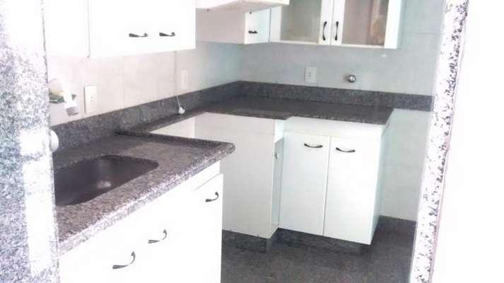 Apartamento à venda com 3 quartos, 100m² - Foto 10