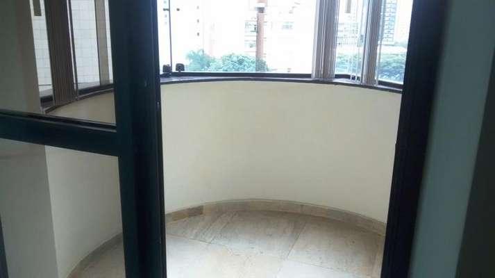 Apartamento à venda com 3 quartos, 100m² - Foto 8