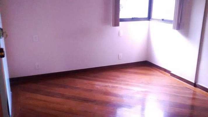 Apartamento à venda com 3 quartos, 100m² - Foto 12