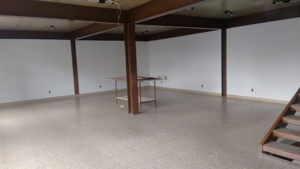 Casa para alugar com 1 quarto, 853m² - Foto 15