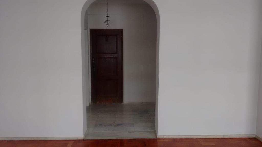 Apartamento à venda com 4 quartos, 170m² - Foto 4