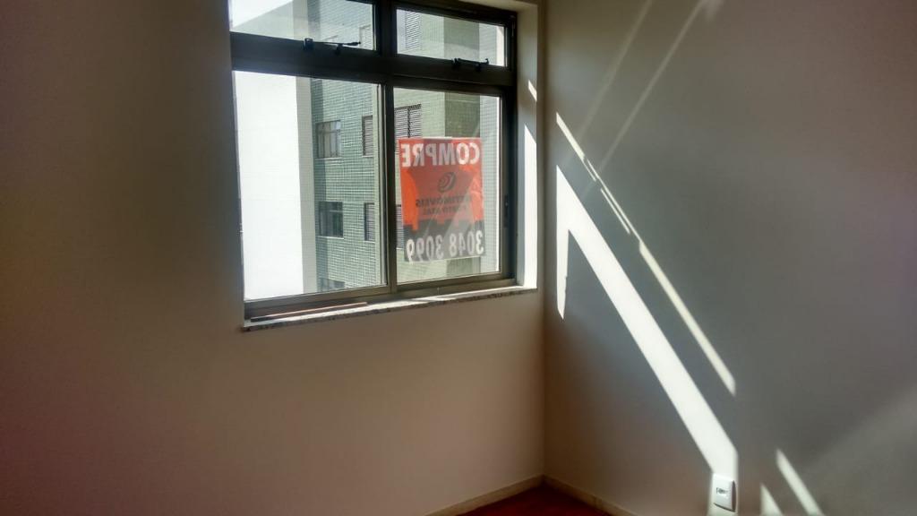 Apartamento à venda com 4 quartos, 170m² - Foto 6