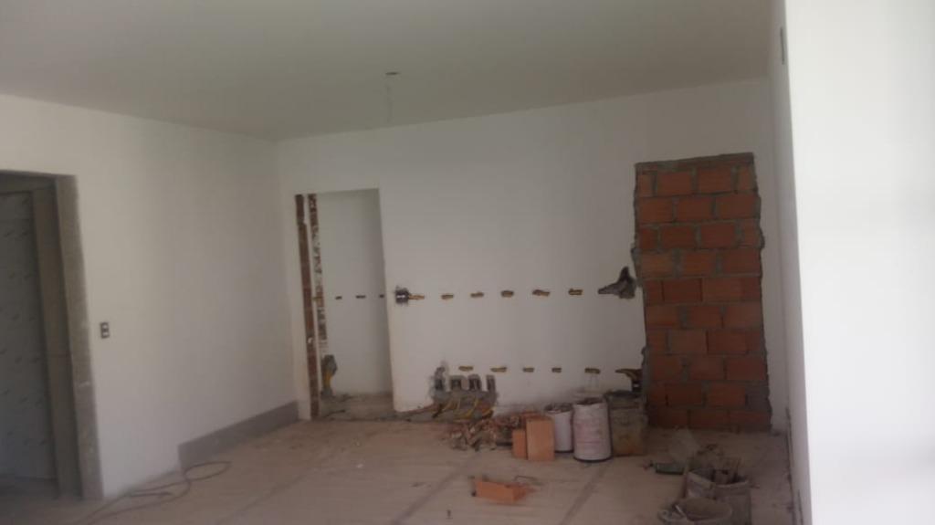 Apartamento à venda com 4 quartos, 145m² - Foto 7