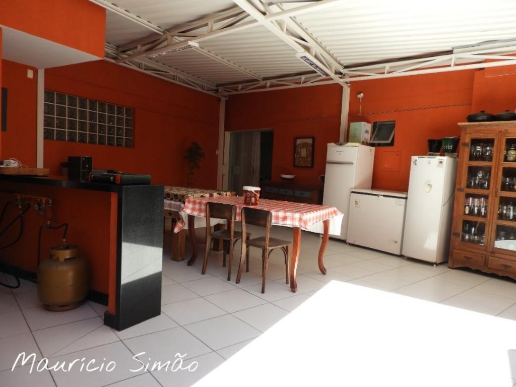 Apartamento à venda com 4 quartos, 270m² - Foto 11