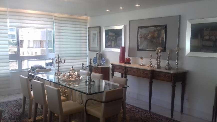 Apartamento à venda com 4 quartos, 236m² - Foto 19