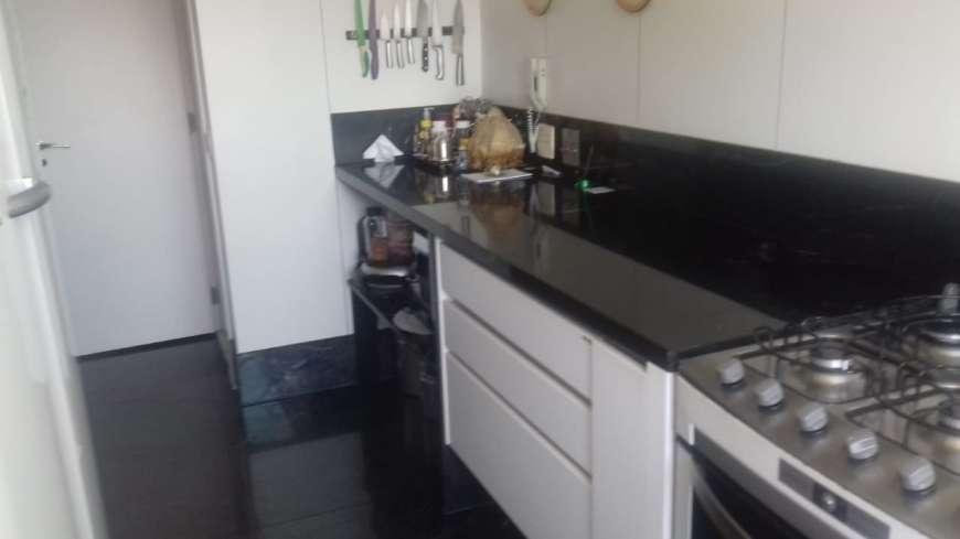 Apartamento à venda com 4 quartos, 236m² - Foto 16