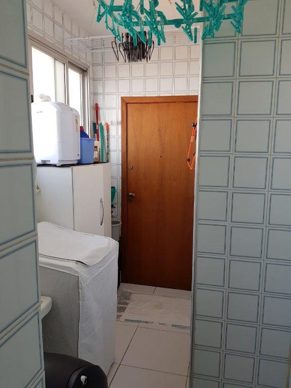 Apartamento à venda com 3 quartos, 120m² - Foto 21