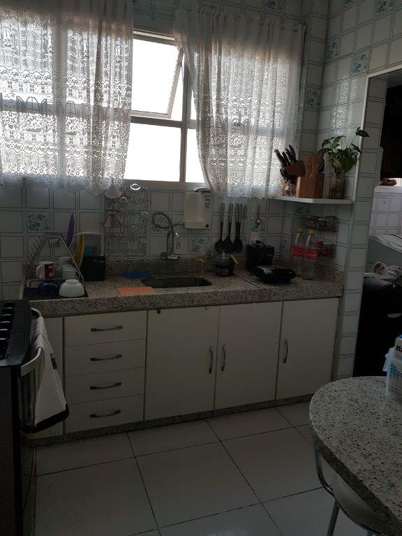 Apartamento à venda com 3 quartos, 120m² - Foto 9