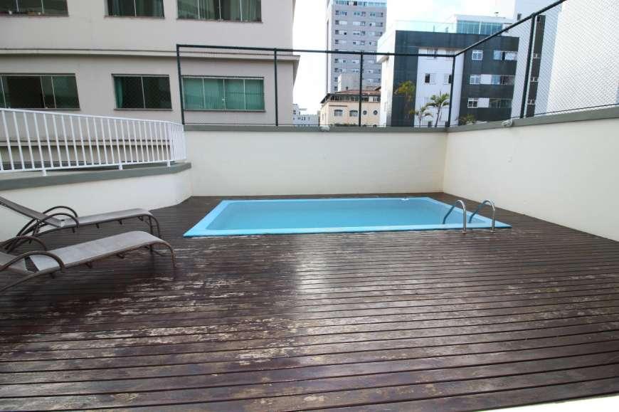 Apartamento à venda com 4 quartos, 180m² - Foto 17