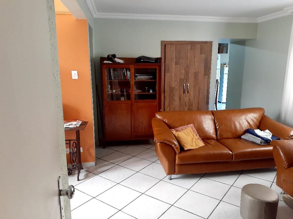 Apartamento à venda com 3 quartos, 165m² - Foto 1