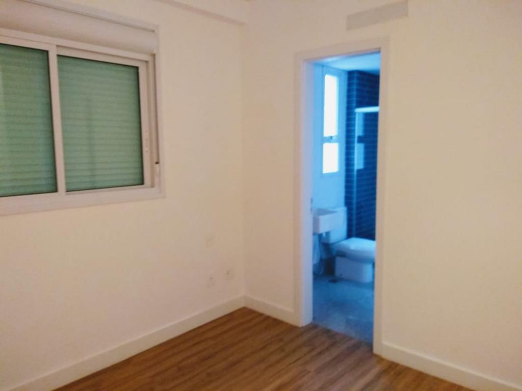 Apartamento à venda com 4 quartos, 175m² - Foto 25