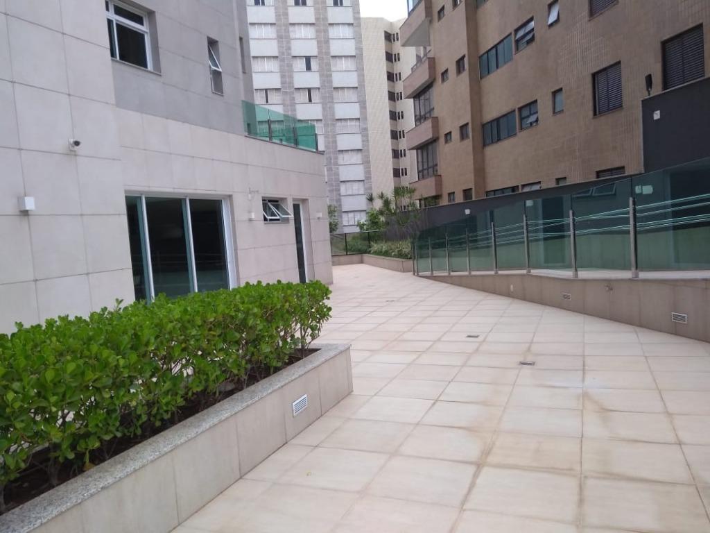 Apartamento à venda com 4 quartos, 175m² - Foto 23