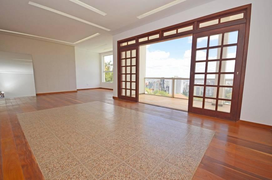 Casa à venda com 4 quartos, 780m² - Foto 6