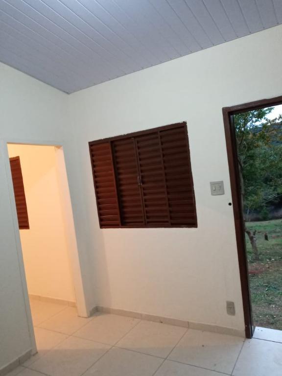 Chácara à venda com 4 quartos, 200m² - Foto 8