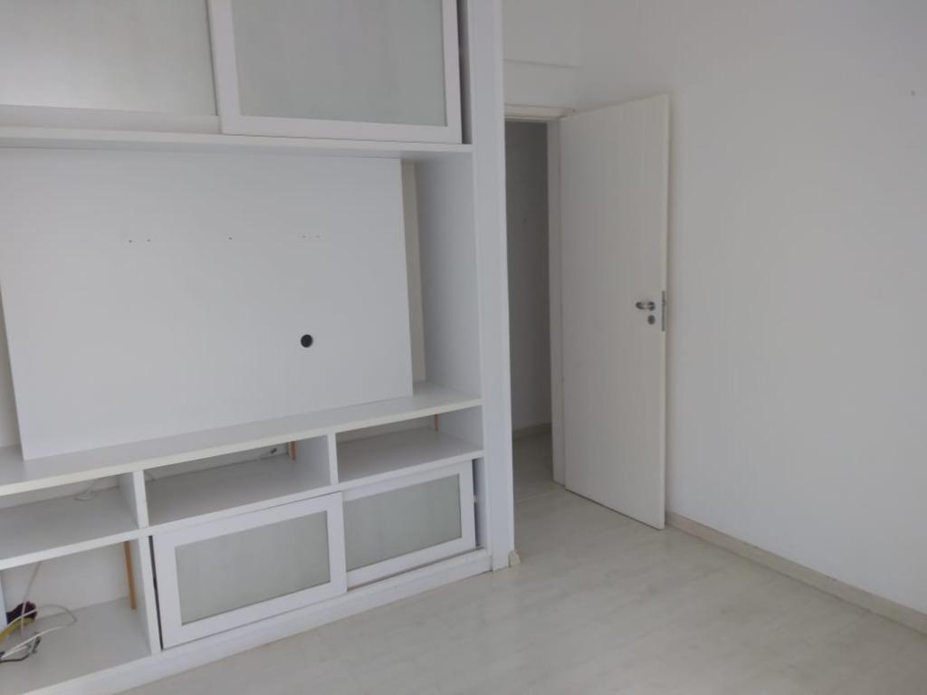 Apartamento à venda com 4 quartos, 140m² - Foto 10