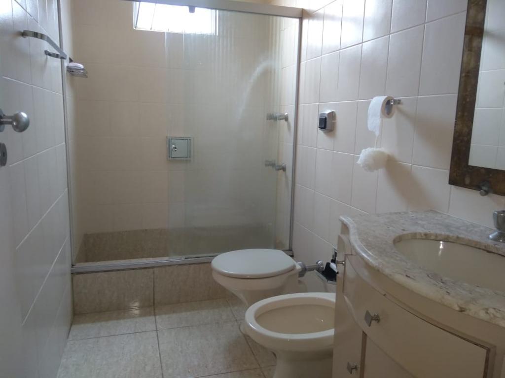 Apartamento à venda com 4 quartos, 140m² - Foto 8