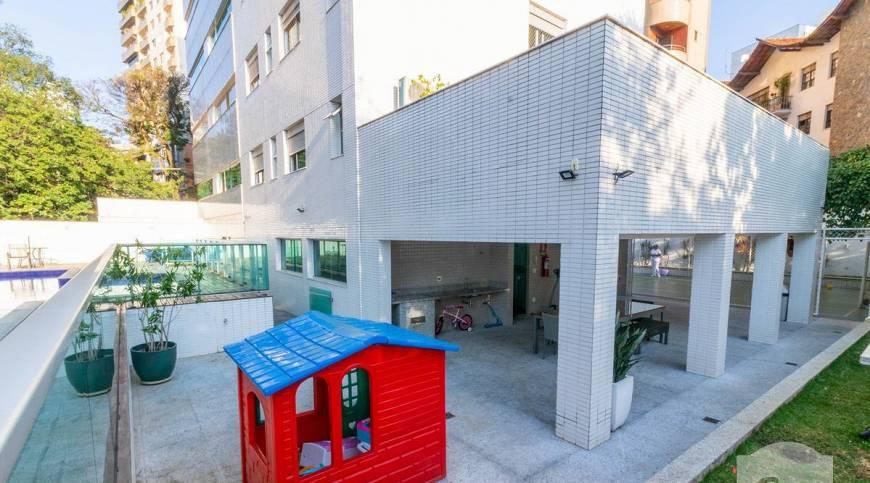 Apartamento à venda com 4 quartos, 167m² - Foto 15