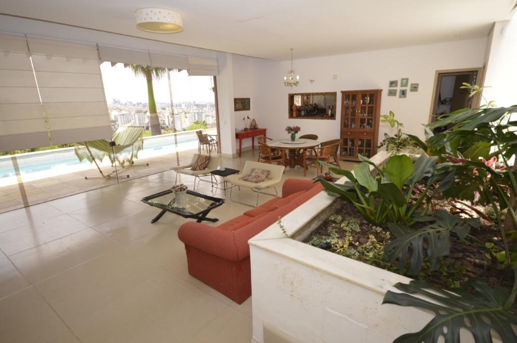 Casa à venda com 4 quartos, 900m² - Foto 16